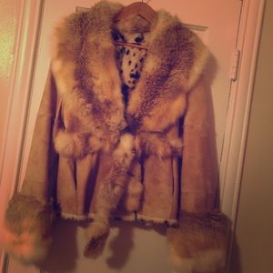 Real fur coat / all coat fur , inside and pockets